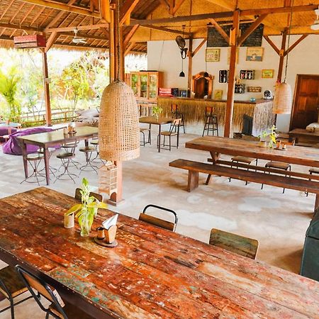 La Cocoteraie Ecolodge - Luxury Glamping Tents Gili Trawangan Exterior photo